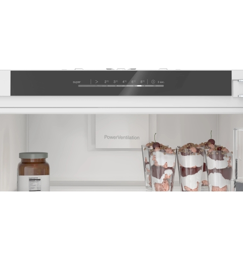 Bosch Serie 6 KIR81ADD0 Kühlschrank Integriert 310 l D