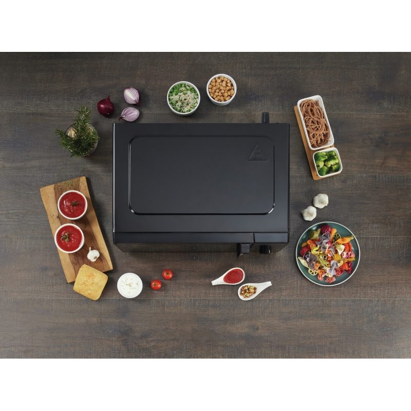 Hisense H23MOBSD1H forno a microonde Nero Solo microonde Superficie piana 23 L 800 W