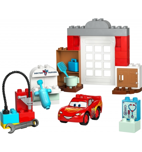 LEGO Visita de McQueen al Taller de Doc