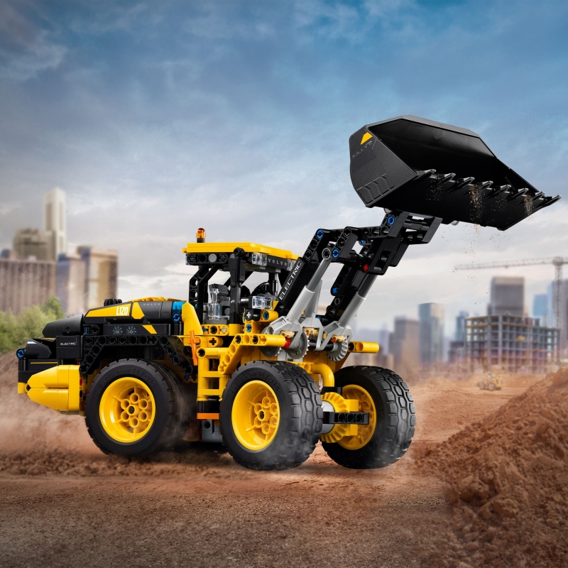LEGO Volvo L120 Electric Wheel Loader