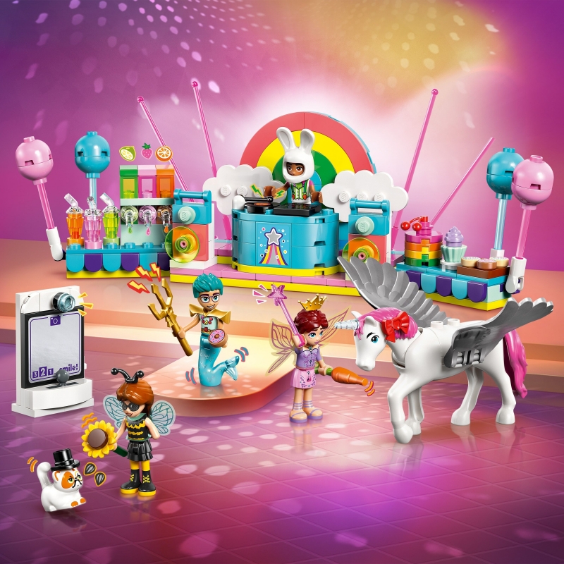 LEGO Costume Party with Unicorn & Fairy