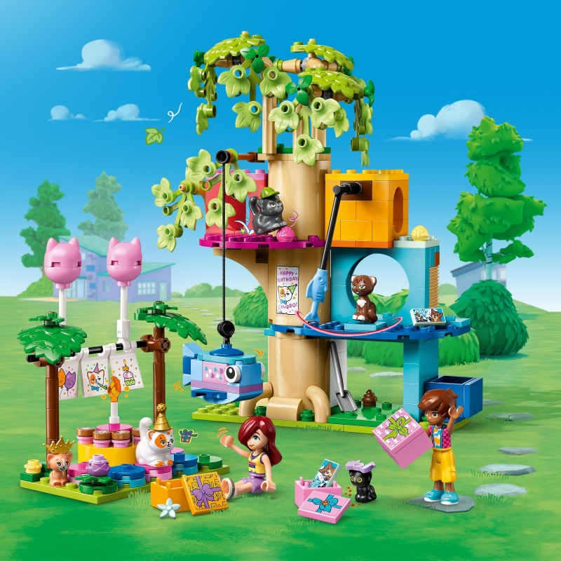 LEGO Cat Birthday Party & Tree House