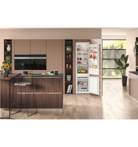 Hotpoint HAC20D011A1 Built-in 300 L E White