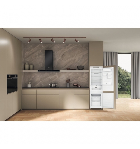 Whirlpool WHC18 T514 Frigorifero combinato a incasso, Total No Frost ventilato, 55 cm, Classe C, Bianco, 32 db, h 177cm