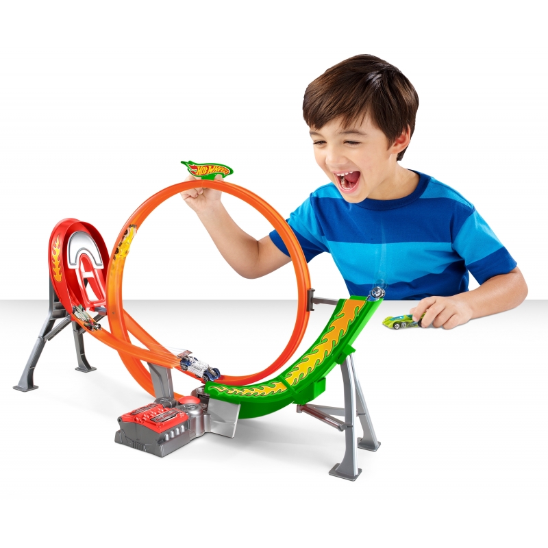 Hot Wheels Action FCF18 Spielzeugfahrzeug