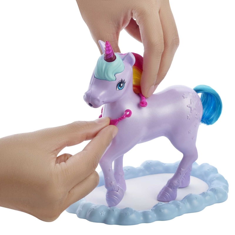 Barbie Dreamtopia – Coffret Royal et son Bébé Licorne