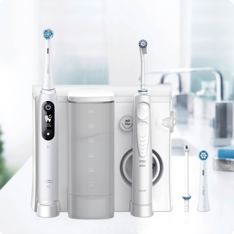 Oral-B iO6 & OxyJet Adulte Brosse à dents rotative oscillante Blanc