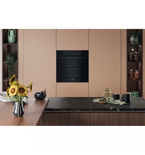 Hotpoint HAO 435H B 71 L Black