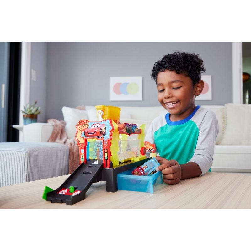 Disney Pixar Cars JBM70 set de juguetes