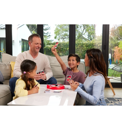Mattel UNO Spin Card Game for Kid, Adult & Family Nights, Classic Play with Spinner