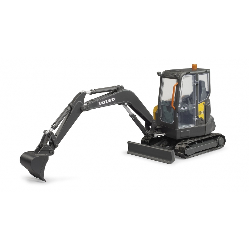 BRUDER Volvo Compact Excavator