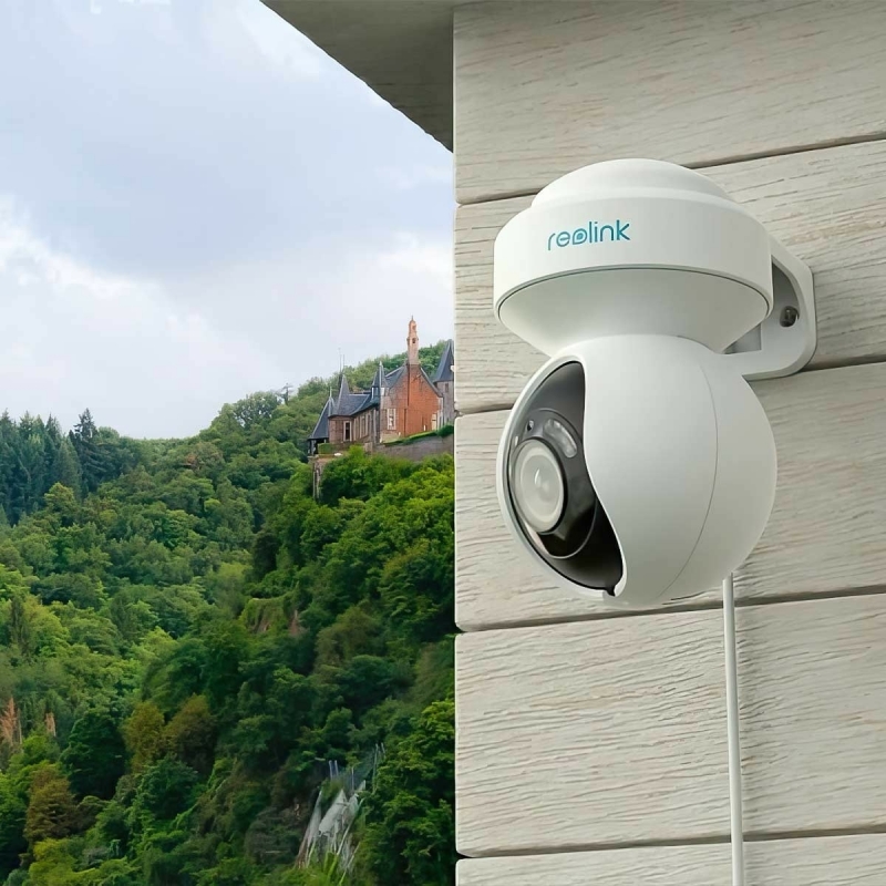 Reolink E Series E540 - 5MP Outdoor Wi-Fi Camera, Person Vehicle Animal Detection, Pan & Tilt, 3X Optical Zoom