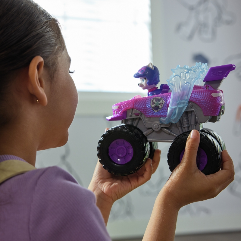 PAW Patrol Rescue Wheels Roxi’s Monster Truck with Vehicle Transformation and Collectible Action Figure, Kids Toys for Boys &