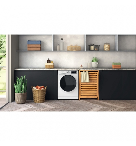 Hotpoint NBT 1048 WD A IT washing machine Front-load 10 kg 1400 RPM White