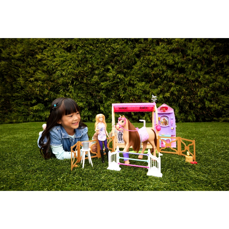 Barbie Mysteries The Great Horse Chase Stable Playset with Doll, Toy Horse & Accessories, 25+ Pieces