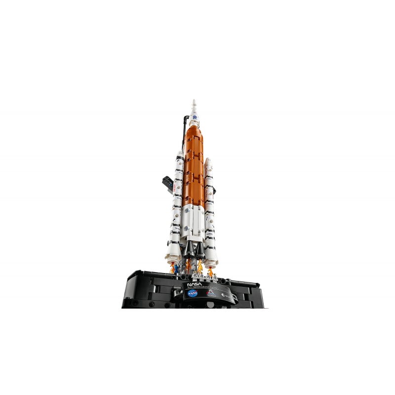 LEGO Technic NASA Artemis Space Launch System Rocket