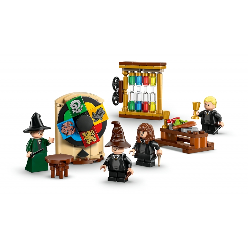 LEGO Harry Potter Le château de Poudlard la cérémonie du Choixpeau magique