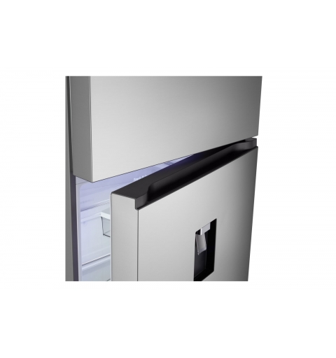 LG GTFV61PYBQD fridge-freezer Freestanding 609 L Silver