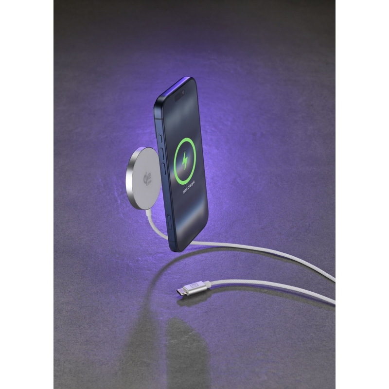 Cellularline MAG PAD Qi2.2 25W Pad Wireless magnetico 25W con tecnologia Qi2.2, progettato per una ricarica rapida ed