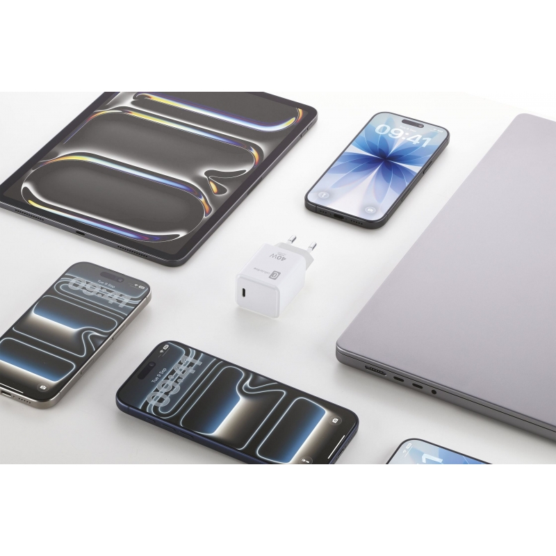 Cellularline 40W USB-C Wall Charger – Apple Dedicated USB-C 40W Power Delivery wall charger designed for the new iPhone 17
