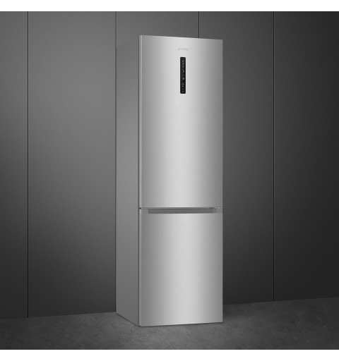 Smeg RC21XDNMC fridge-freezer Freestanding 361 L Stainless steel