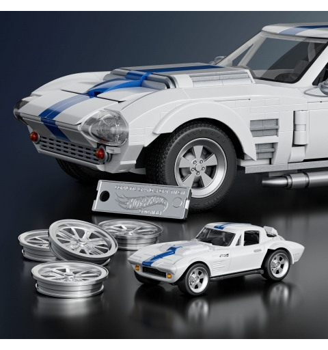 Mattel Brick Shop Hot Wheels Custom Corvette Grand Sport Bauset (918 Teile), für Sammler