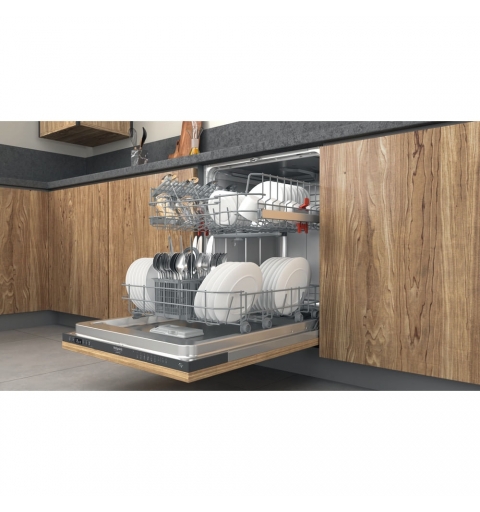 Hotpoint H2I HKD526 Completamente integrado 14 cubiertos