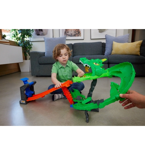 Hot Wheels Monster Trucks Sharks vs. Dinos Dragon Destruction Playset & 2 Toy Trucks