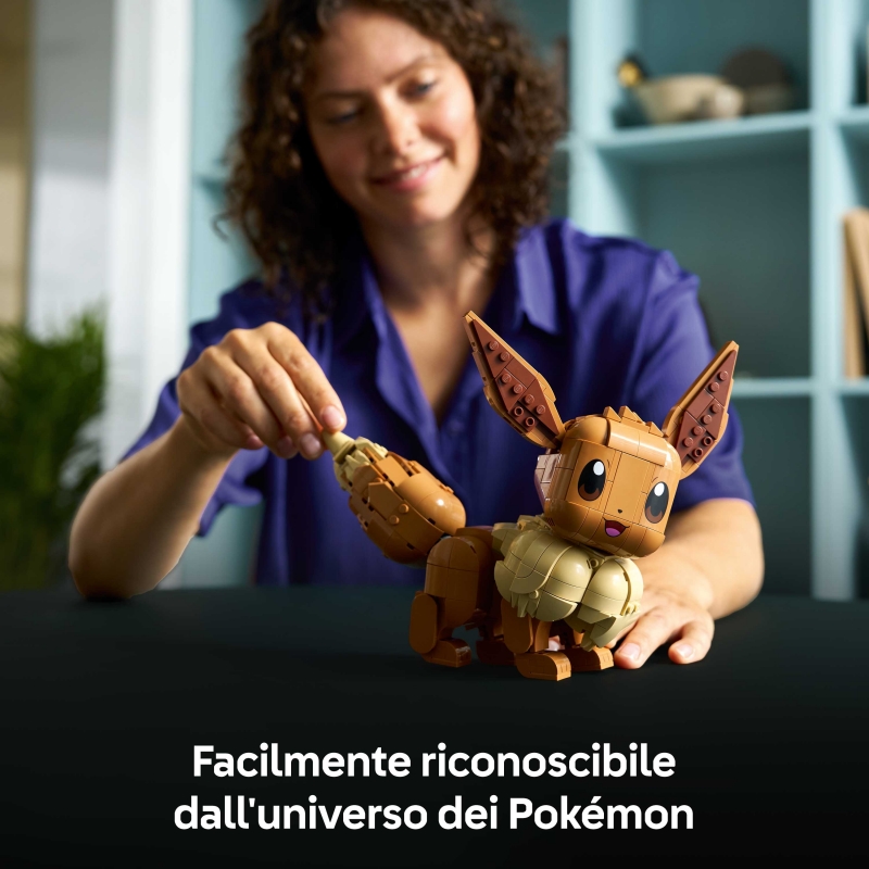 LEGO Pokémon 72151 Eevee, Kit Modellismo per Adulti dall'Anime, con Parti Snodabili, Decorazione Fai da Te, Regalo per Gamer