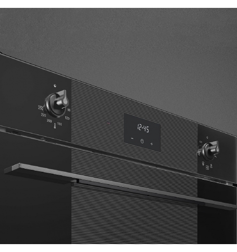 Smeg Linea Oven SF6100VB3 Black