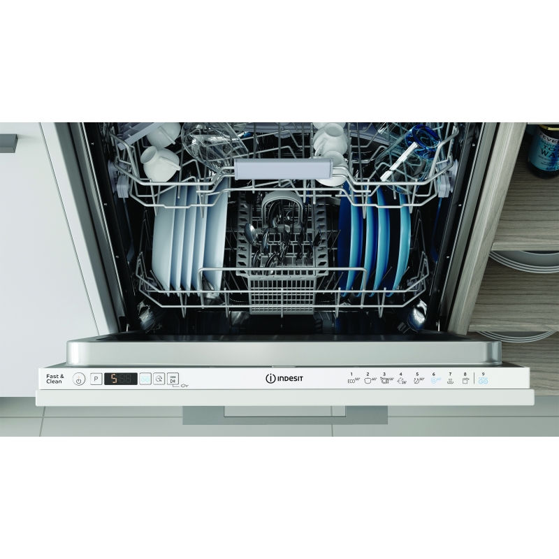 Indesit IN2IFC14BN6, Lavastoviglie 60cm, classe C, 14 coperti, 44dBA