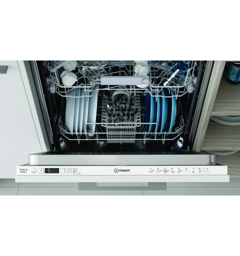 Indesit IN2IFC14BN6, Lavastoviglie 60cm, classe C, 14 coperti, 44dBA