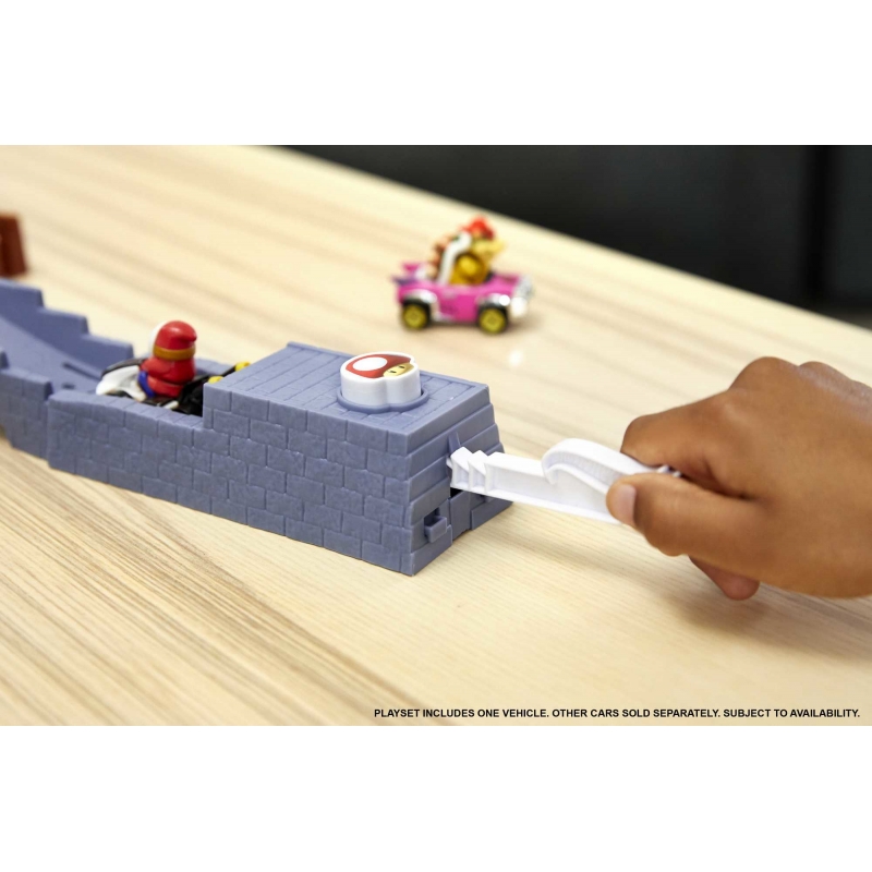 Hot Wheels Mario Kart – Coffret Course Effrayante des Boos
