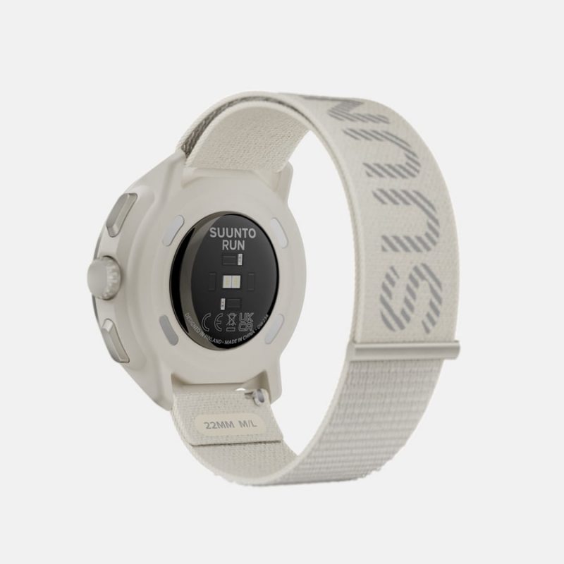 Suunto Run 3,35 cm (1.32") AMOLED 46 mm Numérique 466 x 466 pixels Écran tactile Gris GPS (satellite)