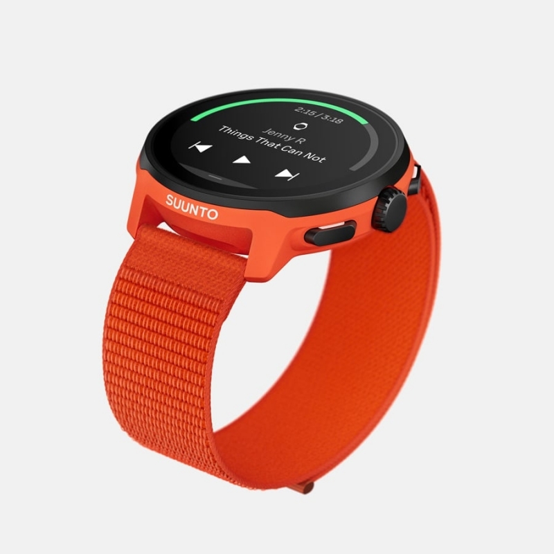 Suunto Run 3,35 cm (1.32") AMOLED 46 mm Digitale 466 x 466 Pixel Touch screen Nero, Arancione GPS (satellitare)
