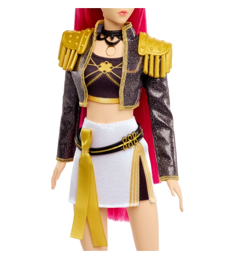 Mattel Muñeca de Mira de HUNTR X de Las guerreras K-pop que canta “Golden” con conjunto extraíble y 5 puntos de articulación