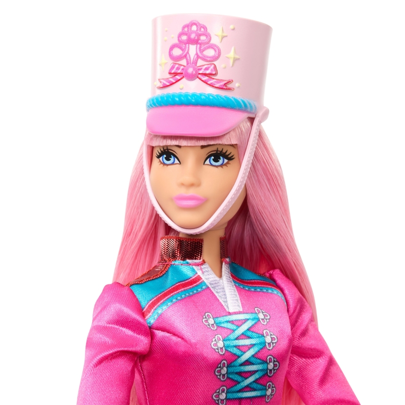 Barbie Muñeca bailarina Daisy de en El Cascanueces con tobillos articulados y bastón de caramelo