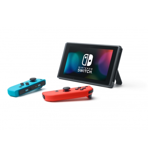 Nintendo Switch & Mario Kart 8 Deluxe pack